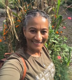 Jackie, 58 years old, Fort Hunt, USA